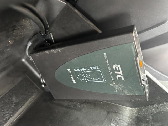 XV 1.5i 1.5i(5名) ナビ フルセグTV ETC Bluetooth バックカメラ フルエアロ スマートキー キャリア 記録簿 走行距離69600キロ(48枚目)