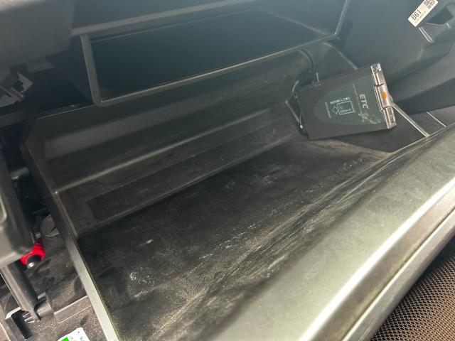 XV 1.5i 1.5i(5名) ナビ フルセグTV ETC Bluetooth バックカメラ フルエアロ スマートキー キャリア 記録簿 走行距離69600キロ(49枚目)