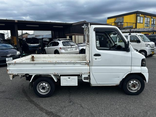 クリッパートラック DX 4WD 5速マニュアル エアコン パワステ 走行距離49400キロ 1年間・走行距離無制限・保証付き(7枚目)