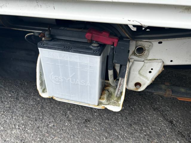 クリッパートラック DX 4WD 5速マニュアル エアコン パワステ 走行距離49400キロ 1年間・走行距離無制限・保証付き(36枚目)