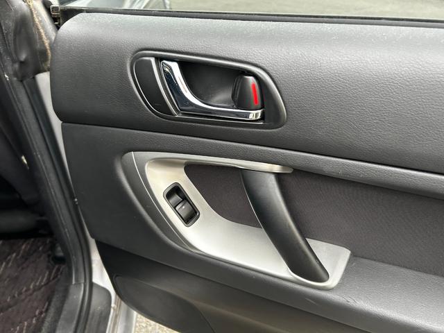 レガシィツーリングワゴン 2.0i スマートセレクション HDDナビ ETC ドライブレコーダー 4WD 走行距離76000キロ(30枚目)