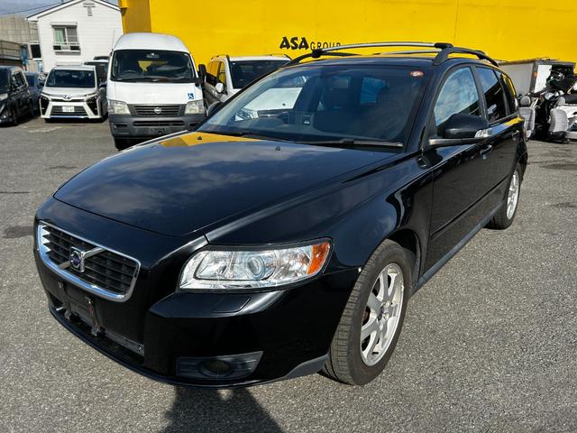 Ｖ５０ ２．０ｅアクティブ　ナビ　ＥＴＣ　バックカメラ　キーレス　走行距離４０８００キロ（11枚目）