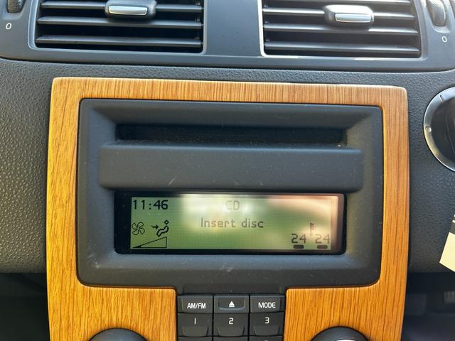 Ｖ５０ ２．０ｅアクティブ　ナビ　ＥＴＣ　バックカメラ　キーレス　走行距離４０８００キロ（25枚目）