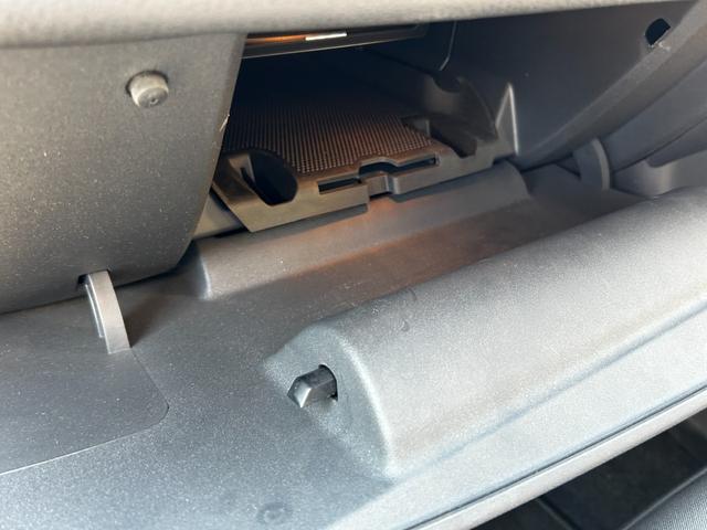 Ｖ５０ ２．０ｅアクティブ　ナビ　ＥＴＣ　バックカメラ　キーレス　走行距離４０８００キロ（49枚目）