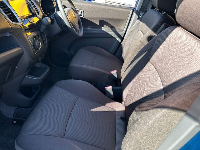 ソリオ Ｘ　走行距離２９１００キロ　パワースライドドア　ナビ　ＴＶ　ＥＴＣ　フルエアロ　スマートキー　１年間・走行距離無制限・保証付き（40枚目）