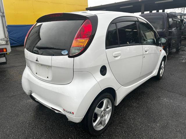 アイ Ｍ　ターボ　ＨＤＤナビ　フルセグＴＶ　社外アルミ　スマートキー　走行距離６３４００キロ（7枚目）