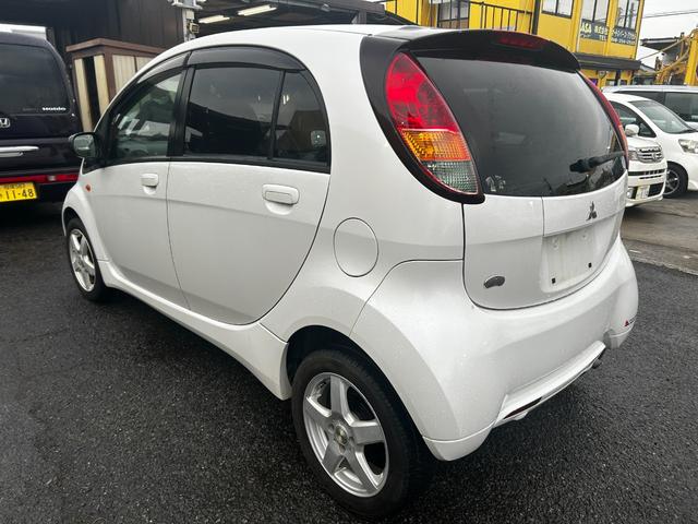 アイ Ｍ　ターボ　ＨＤＤナビ　フルセグＴＶ　社外アルミ　スマートキー　走行距離６３４００キロ（9枚目）