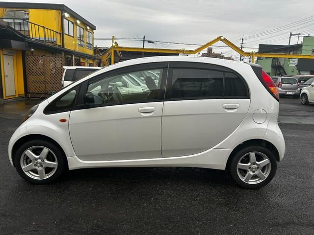 アイ Ｍ　ターボ　ＨＤＤナビ　フルセグＴＶ　社外アルミ　スマートキー　走行距離６３４００キロ（10枚目）