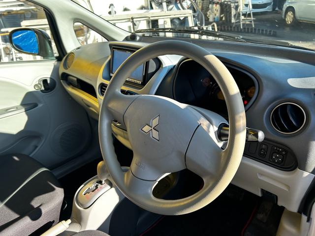 アイ Ｍ　ターボ　ＨＤＤナビ　フルセグＴＶ　社外アルミ　スマートキー　走行距離６３４００キロ（14枚目）