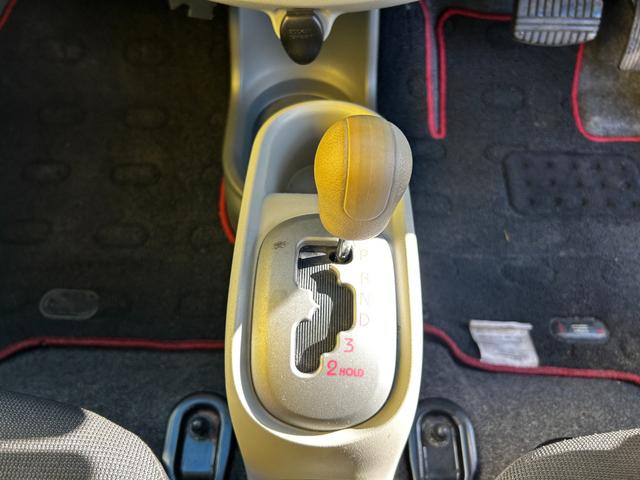 アイ Ｍ　ターボ　ＨＤＤナビ　フルセグＴＶ　社外アルミ　スマートキー　走行距離６３４００キロ（23枚目）