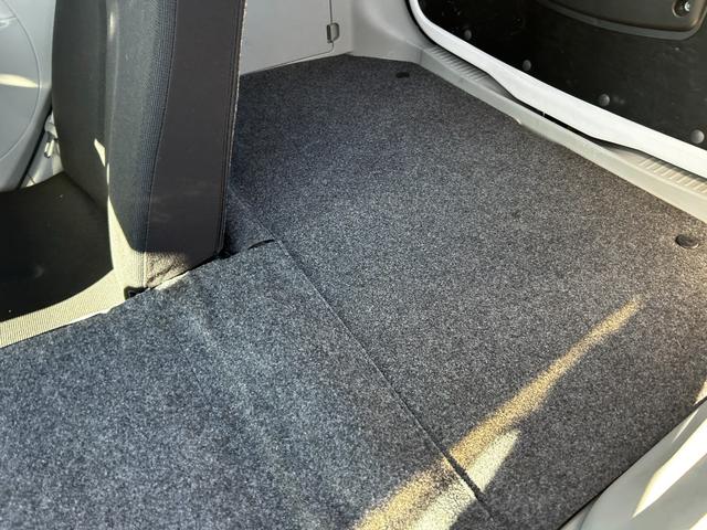 アイ Ｍ　ターボ　ＨＤＤナビ　フルセグＴＶ　社外アルミ　スマートキー　走行距離６３４００キロ（33枚目）