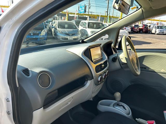 アイ Ｍ　ターボ　ＨＤＤナビ　フルセグＴＶ　社外アルミ　スマートキー　走行距離６３４００キロ（38枚目）