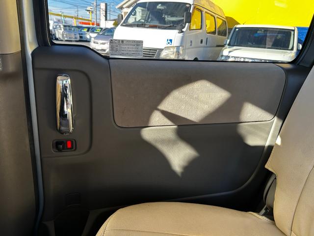 モビリオ W HDDナビ ETC バックカメラ 両側パワースライドドア 走行距離55800キロ(35枚目)