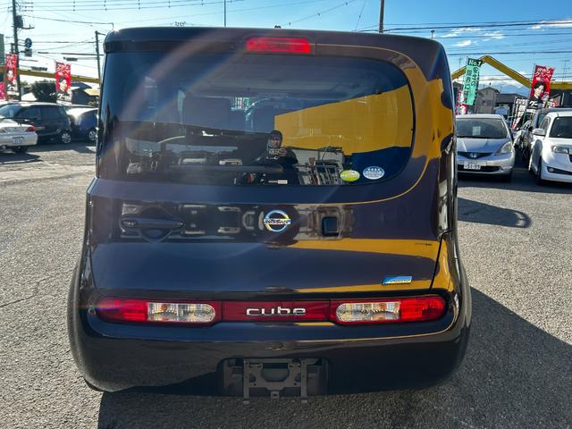 キューブ １５Ｇ　ガラスルーフ　スマートキー　Ｂｌｕｅｔｏｏｔｈ　ＨＤＤナビ　フルセグＴＶ　バックカメラ　ＥＴＣ　走行距離５５５００キロ（8枚目）