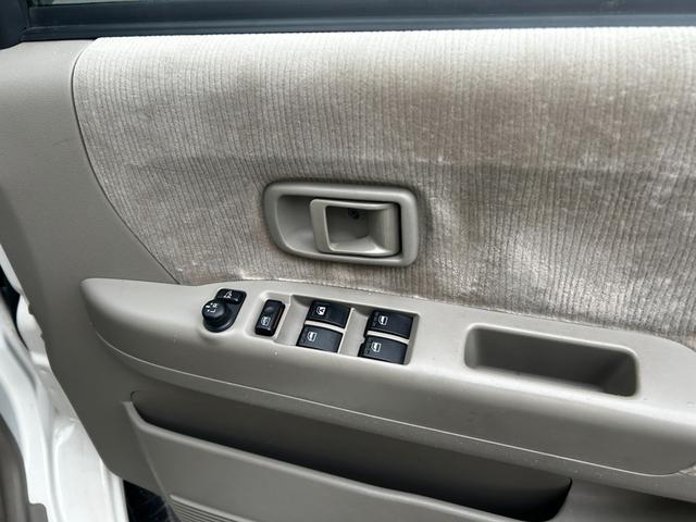 アトレーワゴン カスタムターボＲ　スローパー　福祉車両　Ｂｌｕｅｔｏｏｔｈ　ナビ　フルセグＴＶ　ＥＴＣ　バックカメラ　ドライブレコーダー　社外アルミ　走行距離７８０００キロ（13枚目）