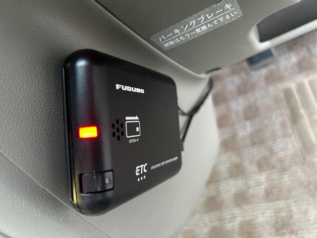 アトレーワゴン カスタムターボＲ　スローパー　福祉車両　Ｂｌｕｅｔｏｏｔｈ　ナビ　フルセグＴＶ　ＥＴＣ　バックカメラ　ドライブレコーダー　社外アルミ　走行距離７８０００キロ（22枚目）