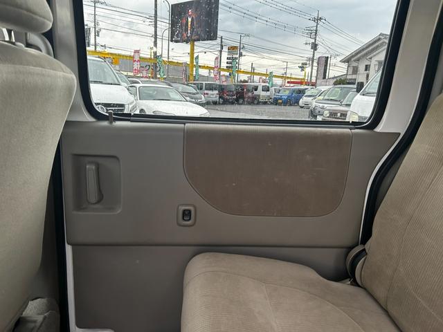 アトレーワゴン カスタムターボＲ　スローパー　福祉車両　Ｂｌｕｅｔｏｏｔｈ　ナビ　フルセグＴＶ　ＥＴＣ　バックカメラ　ドライブレコーダー　社外アルミ　走行距離７８０００キロ（42枚目）