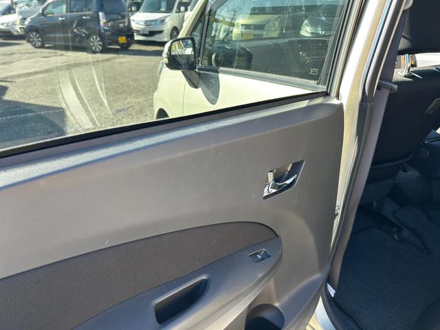 ムーヴ カスタム X フルエアロ 走行距離52200キロ スマートキー アイドリングストップ 1年間・走行距離無制限・保証付き(33枚目)