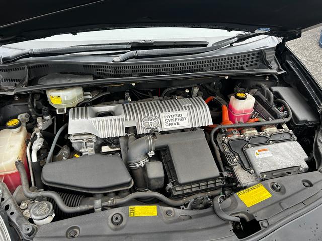 プリウス Ｓツーリングセレクション　ナビ　フルセグＴＶ　ＥＴＣ　バックカメラ　ドライブレコーダー　スマートキー　走行距離７３５００キロ（53枚目）