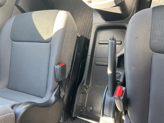 ＮＶ２００バネットバン 　ＮＶ２００　オートマ　２（５）人　ＥＴＣ　ナビ　５ドア　キーレス（14枚目）