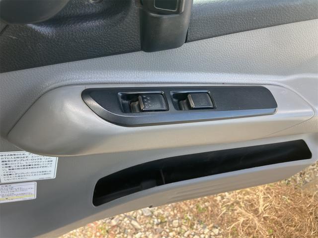 キャンター ダンプ　ＡＴ　４トンダンプ　ダブルタイヤ　フォグランプ　キーレス（19枚目）