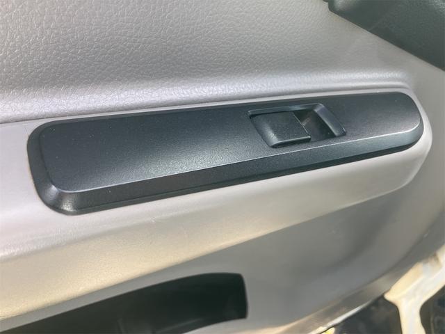 キャンター ダンプ　ＡＴ　４トンダンプ　ダブルタイヤ　フォグランプ　キーレス（29枚目）