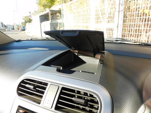 ベースグレード KENWOODメモリーナビ TV バックカメラ 禁煙車(40枚目)