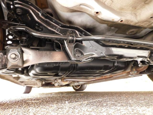 エディックス ＨＤＤナビエディション　純正メーカーＨＤＤナビ　バックカメラ　ミュージックサーバー　ＤＶＤ再生　ＨＩＤ　純正１６インチアルミホイール（72枚目）