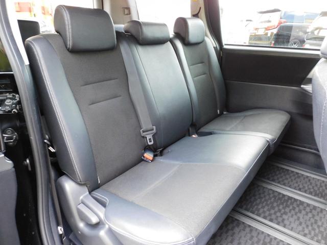 ヴォクシー ZS 煌Z 純正HDD8インチナビ フルセグTV バックカメラ Btせつぞく後席フリップダウンモニター 両側パワースライドドア パドルシフト ハーフレザー(11枚目)