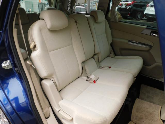 エクシーガ ２．０ｉ－Ｌ　ガラスルーフ　カロッツェリアメモリーナビ　フルセグＴＶ　バックカメラ　プッシュスタート　クルーズコントロール（11枚目）