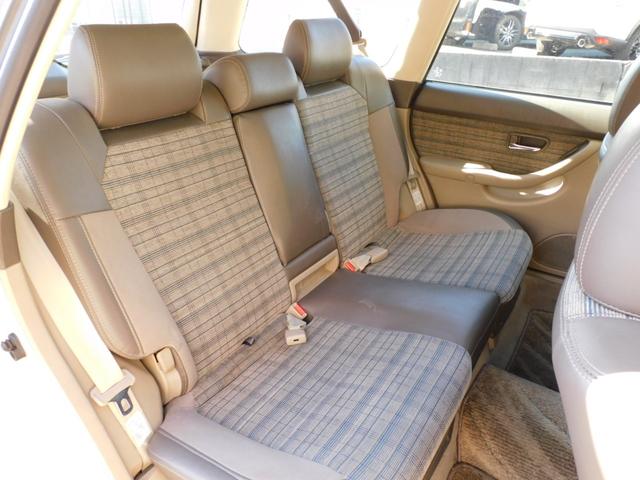 レガシィランカスター ランカスター　純正ナビ　バックカメラ　走行４９０６６ｋｍ　フルノーマル車（11枚目）