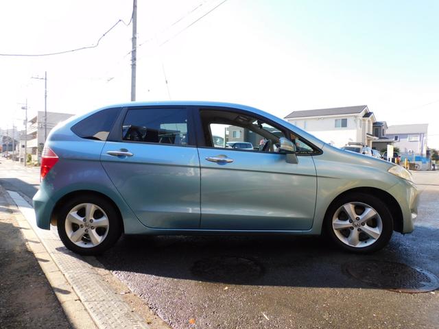 エディックス ２０Ｘ　純正ナビ　バックカメラ　ＨＩＤヘッドランプ　６人乗り（15枚目）