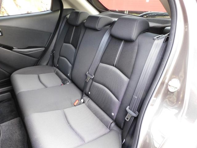 デミオ １３Ｓツーリング　純正ＳＤナビ　フルセグＴＶ　バックカメラ　Ｂｔ接続　プッシュスタート　ＬＥＤヘッドランプ　５速マニュアル（52枚目）