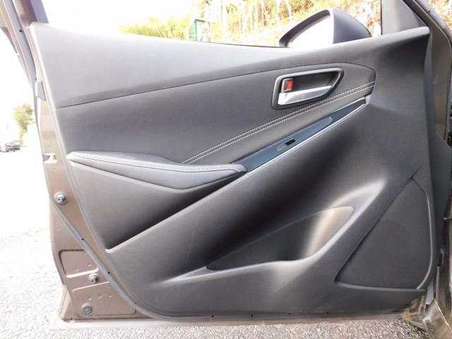 デミオ １３Ｓツーリング　純正ＳＤナビ　フルセグＴＶ　バックカメラ　Ｂｔ接続　プッシュスタート　ＬＥＤヘッドランプ　５速マニュアル（53枚目）