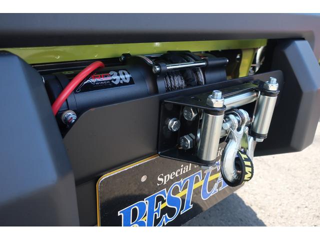 XC 4WD リフトアップフルカスタム車 5速ミッション車 社外フロントバンパー&LEDフォグライト&電動ウインチ リフトアップサス&ショック 前後強化ラテラル 社外16インチアルミ&マッドタイヤ OPフロントグリル スズキセーフティサポートシステム搭載(8枚目)