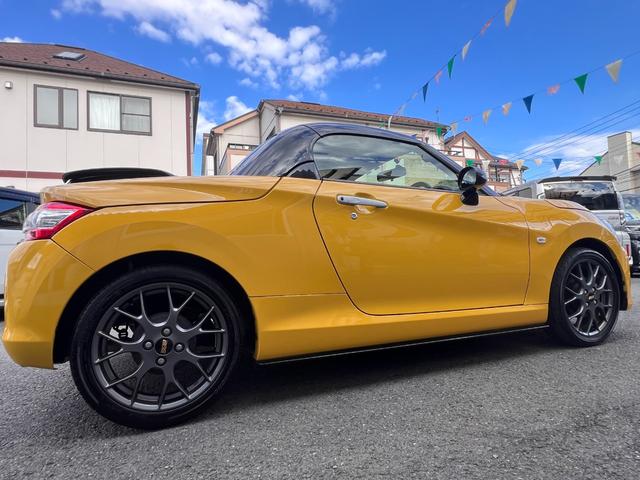 コペン ＧＲ　スポーツ　５速ＭＴ　・電動オープン　純正レカロ　純正ナビ　ＥＴＣ　ＧＲサイドスカート　オプションＨＫＳマフラー＆インパネパネル　フルセグＴＶ　ブルートゥース　ＣＤ　ＤＶＤ　シートヒーター　ＭＯＭＯステ　ＢＢＳ１６アルミ（29枚目）