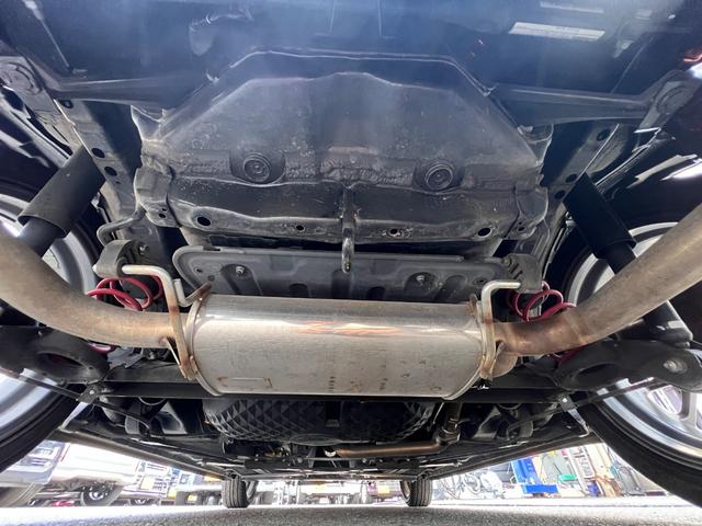 コペン ＧＲ　スポーツ　５速ＭＴ　・電動オープン　純正レカロ　純正ナビ　ＥＴＣ　ＧＲサイドスカート　オプションＨＫＳマフラー＆インパネパネル　フルセグＴＶ　ブルートゥース　ＣＤ　ＤＶＤ　シートヒーター　ＭＯＭＯステ　ＢＢＳ１６アルミ（35枚目）