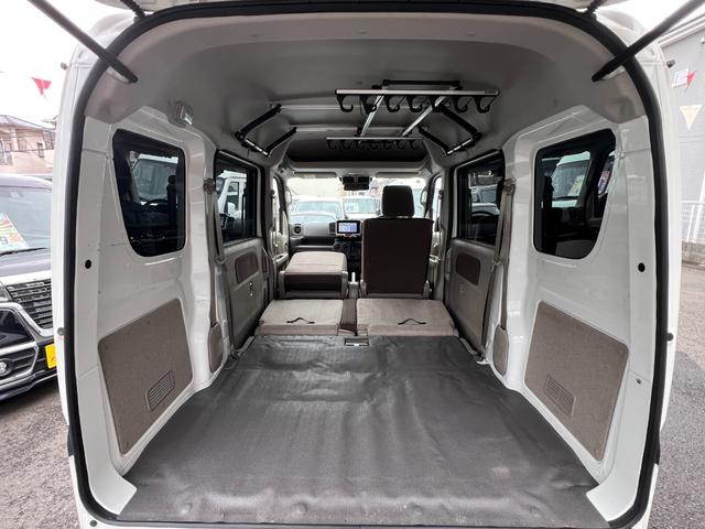 ＮＶ１００クリッパーバン ＧＸターボ　ハイルーフ　・社外ナビ　Ｂカメラ　１．５インチＵＰサス　ルーフラック　ロッドホルダー　リア５面スモークフィルム　社外１５インチアルミ　ＣＤ　ＤＶＤ　ＵＳＢ　ワンセグＴＶ　ＢＴ接続　スキッドプレート　ラバーマット（12枚目）