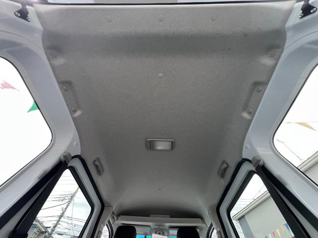 ハイゼットカーゴ クルーズターボ 4WD ・視界補助パック&バックカメラ ストラーダナビ 前後ドラレコ ETC2.0 黒革調シートカバー フルセグTV CD DVD BT接続 アームレスト フロア&荷室マット サイドバイザー スマートアシスト(40枚目)