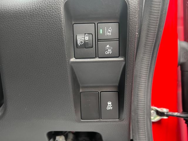 N-VAN+スタイル ファン・ターボ ・純正8型ディスプレイオーディオ Bカメラ アドバンスドルームミラー 純正前後ドラレコ&ETC2.0 カープレイ アンドロイドオート BT接続 ルーフコンソール 無限フロアマット フードラッピング(41枚目)