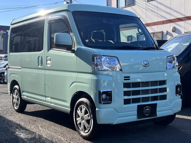 ハイゼットカーゴ クルーズ　４ＷＤ　５速ＭＴ　・純正ディスプレイオーディオ　ＣＤ　ＤＶＤ　ＵＳＢ　オプション（ＬＥＤフォグランプ／ルーフエンドスポイラー／マルチレール／ハンガーバー／リア５面＆セパレーターカーテン／フロアマット／サイドバイザー）（5枚目）