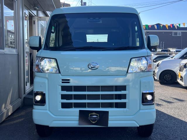 ハイゼットカーゴ クルーズ　４ＷＤ　５速ＭＴ　・純正ディスプレイオーディオ　ＣＤ　ＤＶＤ　ＵＳＢ　オプション（ＬＥＤフォグランプ／ルーフエンドスポイラー／マルチレール／ハンガーバー／リア５面＆セパレーターカーテン／フロアマット／サイドバイザー）（21枚目）