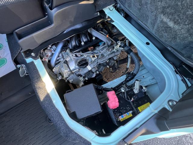 ハイゼットカーゴ クルーズ　４ＷＤ　５速ＭＴ　・純正ディスプレイオーディオ　ＣＤ　ＤＶＤ　ＵＳＢ　オプション（ＬＥＤフォグランプ／ルーフエンドスポイラー／マルチレール／ハンガーバー／リア５面＆セパレーターカーテン／フロアマット／サイドバイザー）（33枚目）