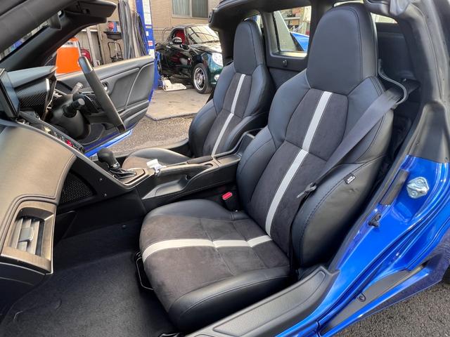 S660 α(アルファ) 後期型 オートマ車 ・スカイサウンドインターナビ Bカメラ フルセグTV ドラレコ ETC アクティブスポイラー フロアマット ドライビングパッド ドキュメントバッグ ブルートゥース USB 純正アルミ シートヒーター(9枚目)