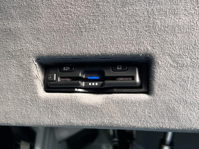 アトレー ＲＳターボ　４ＷＤ　・リフトＵＰカスタム　視界補助パック　ＡＬＰＩＮＥ９型ディスプレイオーディオ　Ｂカメラ　ＨＤＭＩ　ＵＳＢ　ＢＴ　ベッドキット　前後ドラレコ　ＥＴＣ　社外１４ＡＷ　ジオランダーＸ－ＡＴ　リア５面スモーク（22枚目）