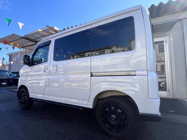 アトレー ＲＳターボ　４ＷＤ　・リフトＵＰカスタム　視界補助パック　ＡＬＰＩＮＥ９型ディスプレイオーディオ　Ｂカメラ　ＨＤＭＩ　ＵＳＢ　ＢＴ　ベッドキット　前後ドラレコ　ＥＴＣ　社外１４ＡＷ　ジオランダーＸ－ＡＴ　リア５面スモーク（33枚目）