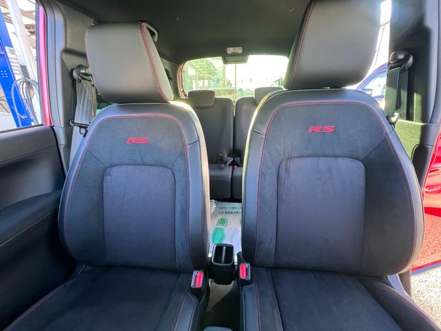 Ｎ－ＯＮＥ ＲＳターボ　６速ＭＴ　後期改良後モデル　・届出済未使用車　ハーフレザーシート　専用７型ＴＦＴメーター　専用ホワイト１５インチＡＷ　シートヒーター　本革巻ハンドル　電動パ　Ｂホールド　アダプティブクルコン　レーンアシスト　ホンダセンシング（3枚目）