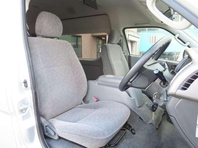 ハイエースワゴン グランドキャビン 純正ナビTVバックモニター フリップダウンモニター ETC 社外ドライブレコーダー 社外15インチアルミ(12枚目)