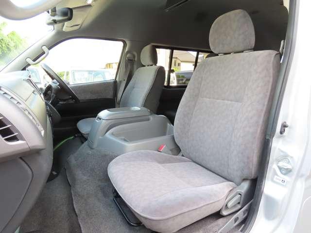 ハイエースワゴン グランドキャビン 純正ナビTVバックモニター フリップダウンモニター ETC 社外ドライブレコーダー 社外15インチアルミ(21枚目)