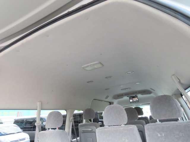 ハイエースワゴン グランドキャビン 純正ナビTVバックモニター フリップダウンモニター ETC 社外ドライブレコーダー 社外15インチアルミ(31枚目)